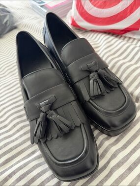 AEROSOLES Black Womens Tassel Loafers Wedges